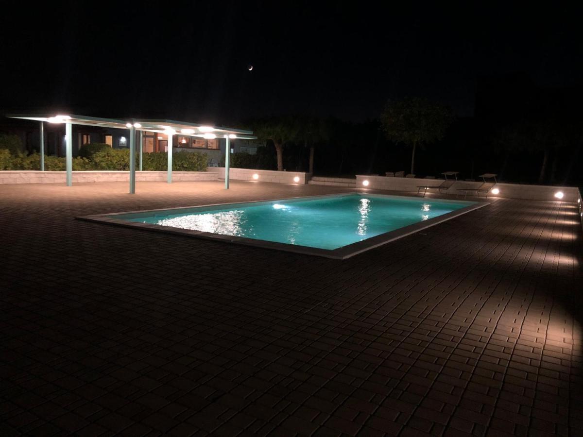 Terre Iblee Resort 嘉拉蒙提·古非 外观 照片