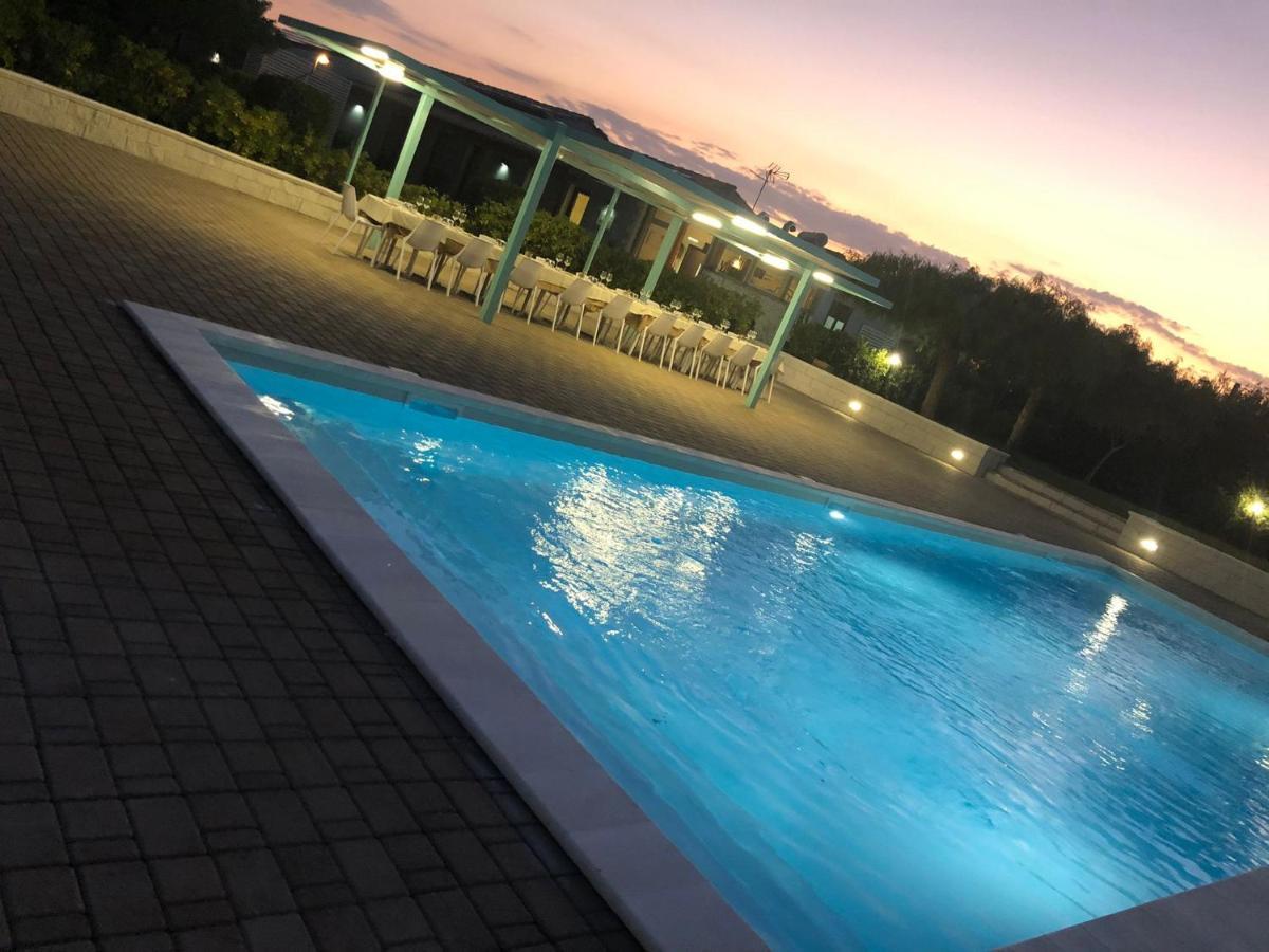 Terre Iblee Resort 嘉拉蒙提·古非 外观 照片