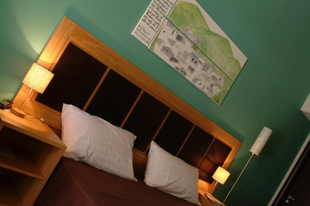 Terre Iblee Resort 嘉拉蒙提·古非 外观 照片