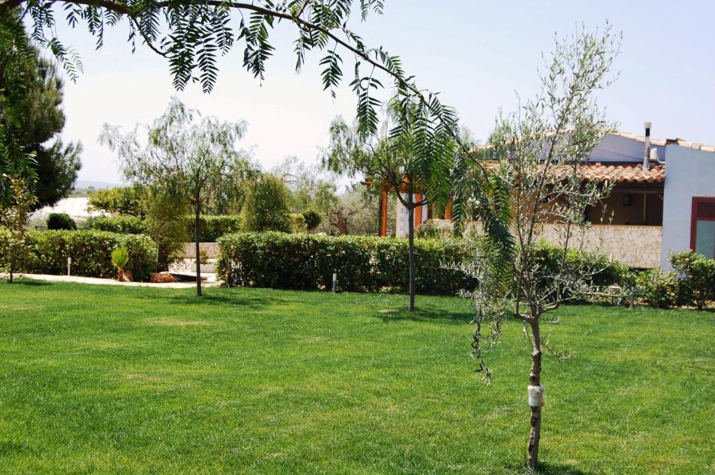 Terre Iblee Resort 嘉拉蒙提·古非 外观 照片