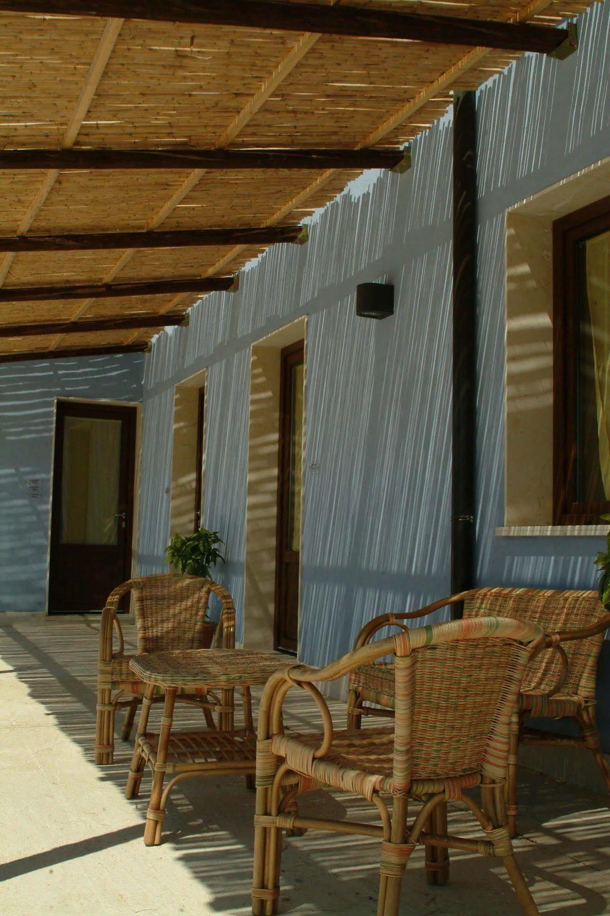 Terre Iblee Resort 嘉拉蒙提·古非 外观 照片